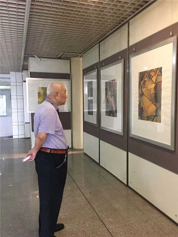 彭先生参展2 彭先生参展2