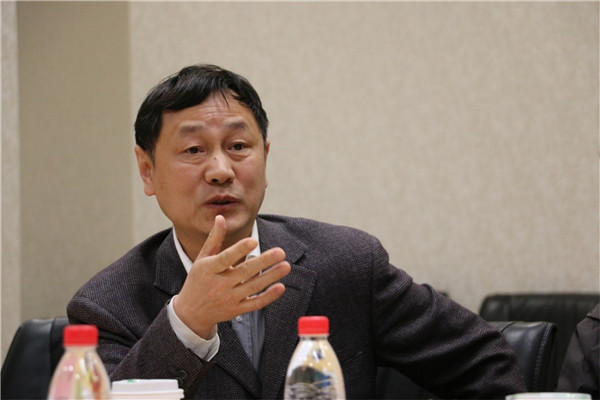 鉴定委员会委员、文化部恭王府博物馆孙其刚主任 鉴定委员会委员、文化部恭王府博物馆孙其刚主任