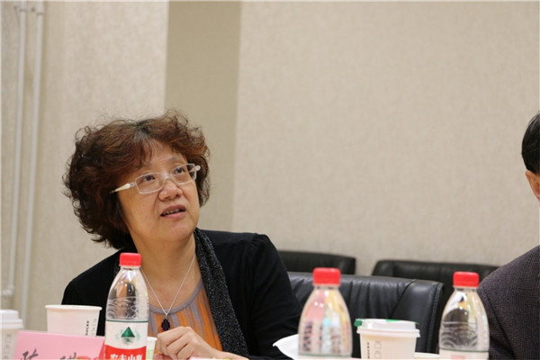 鉴定委员会委员、中国建筑设计院陈琪总工 鉴定委员会委员、中国建筑设计院陈琪总工